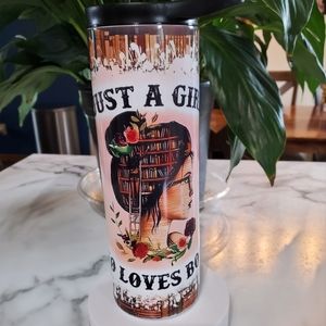 JUST A GIRL WHO LOVES BOOKS 20oz Tumbler with duo lids 🎉sale